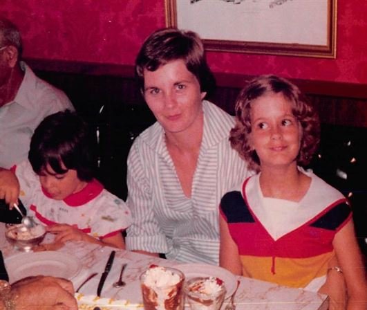 Rebecca Sue Burlin - Photo 25