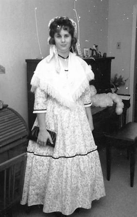 Rebecca Sue Burlin - Photo 35