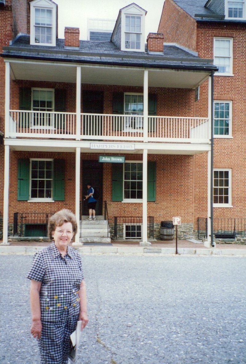 Shirley Butcher Burney - Photo 84