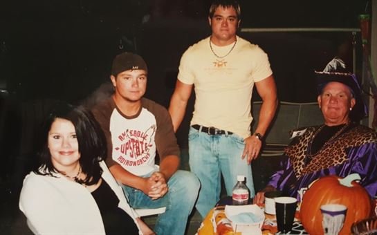 David Wallace Richard - Photo 30