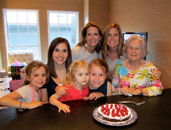 Victoria B. Sullivan - Photo 2