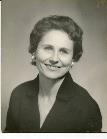 Victoria B. Sullivan - Photo 23