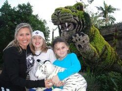 Victoria B. Sullivan - Photo 28