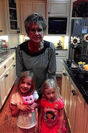 Kathy Joe Frames - Photo 14