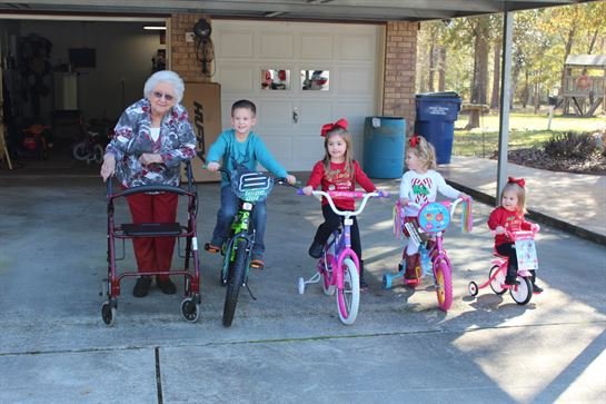 Maudrie "Margie" Savoy - Photo 2