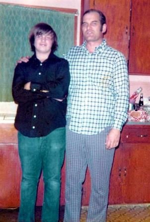 Hollis Perry Huff - Photo 5