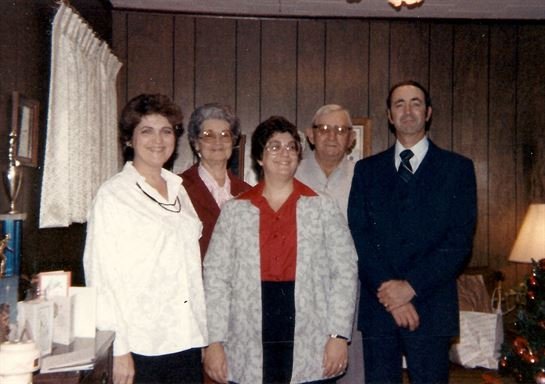 Sharon Anne Davis - Photo 6