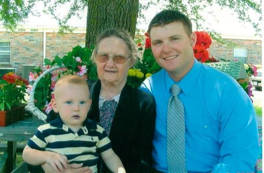 Gloria Mary Jacobs - Photo 12