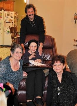 Nona Janeaux - Photo 10