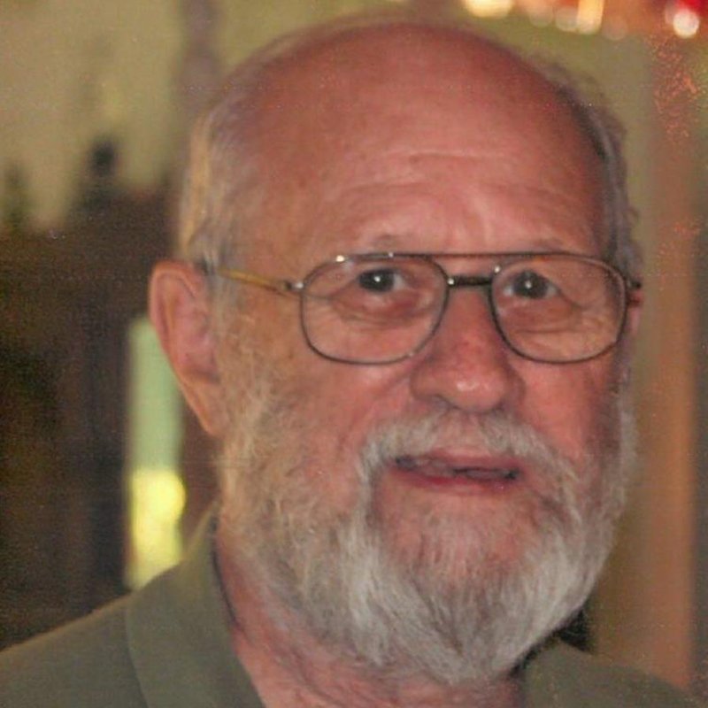 Robert Louis Burton Jr. - Photo 2