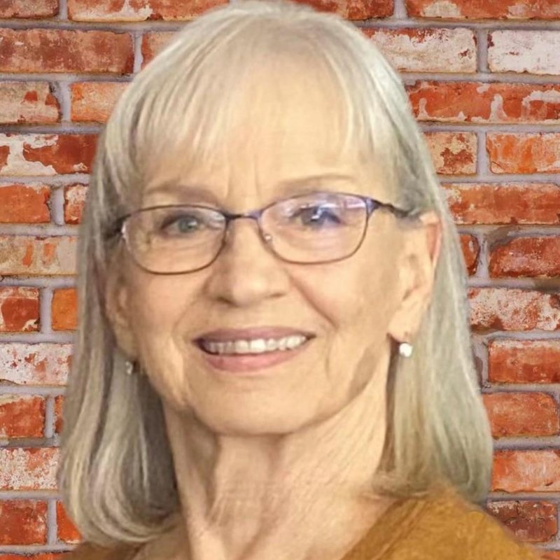 Graceann (Lindsey) Harrington - Photo 2