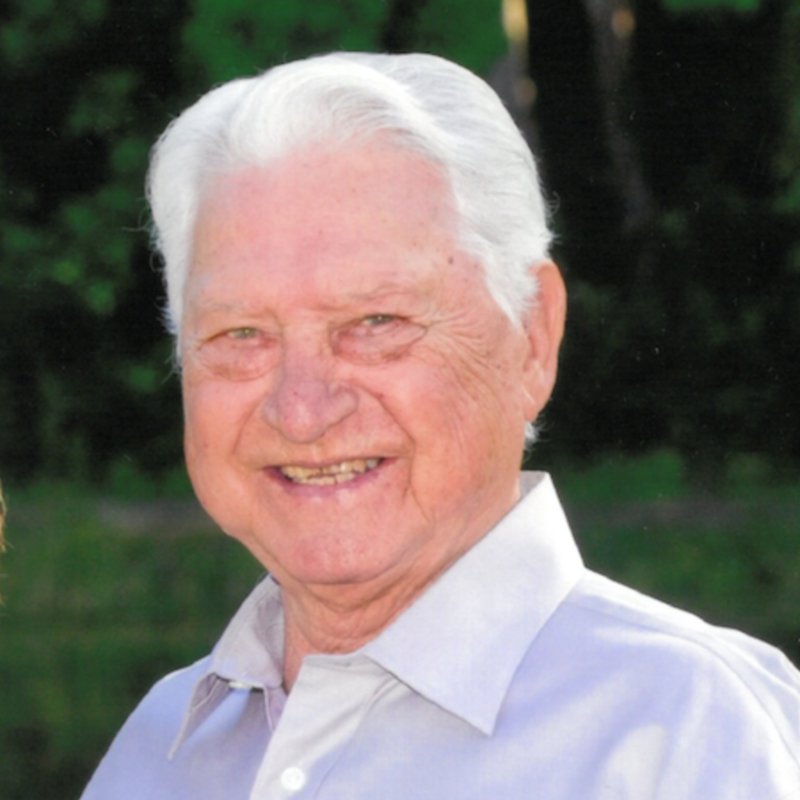 Luther Albert Bradley Jr. - Photo 2