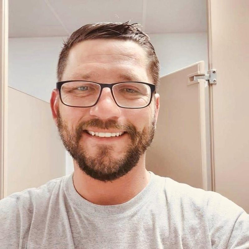 Conner Davis Drake - Photo 3