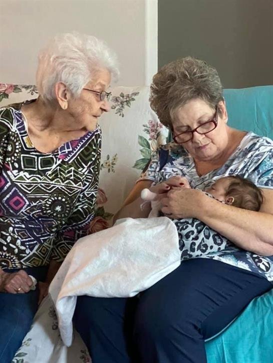 Barbara Cormier Becker - Photo 39