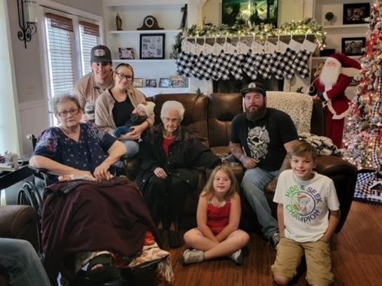 Barbara Cormier Becker - Photo 41