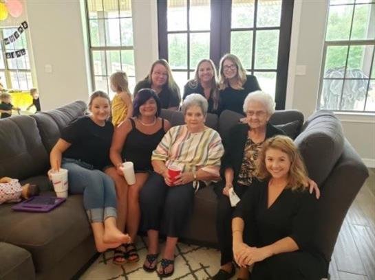 Barbara Cormier Becker - Photo 44