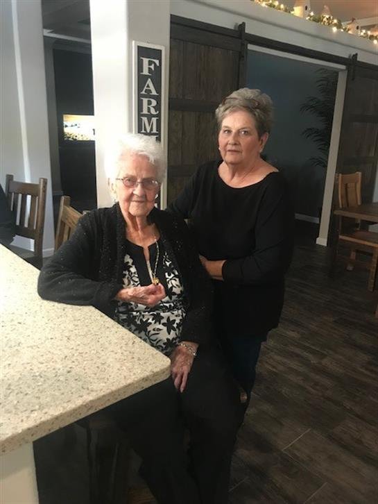 Barbara Cormier Becker - Photo 60