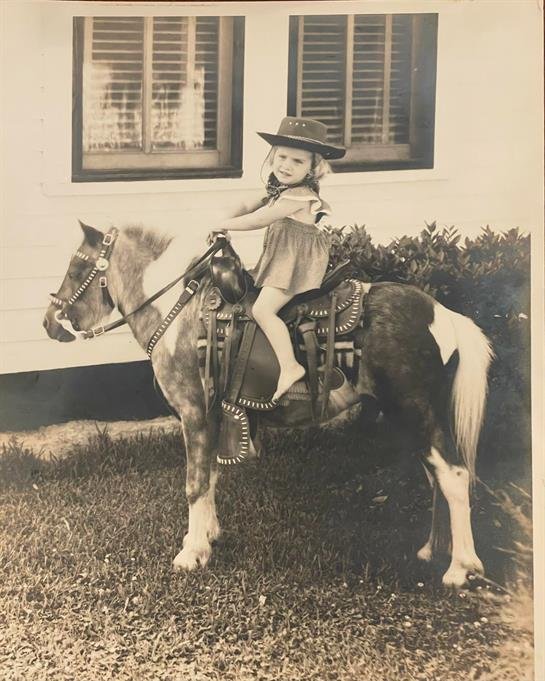 Barbara Cormier Becker - Photo 121