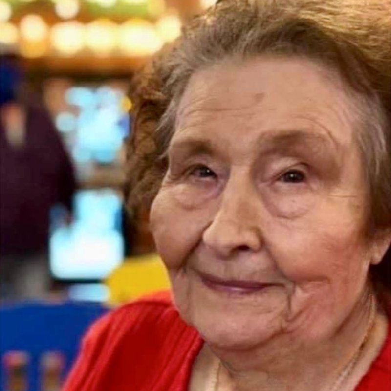 Eva Mae Guillory - Photo 6