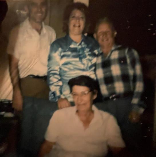 Eva Mae Guillory - Photo 13