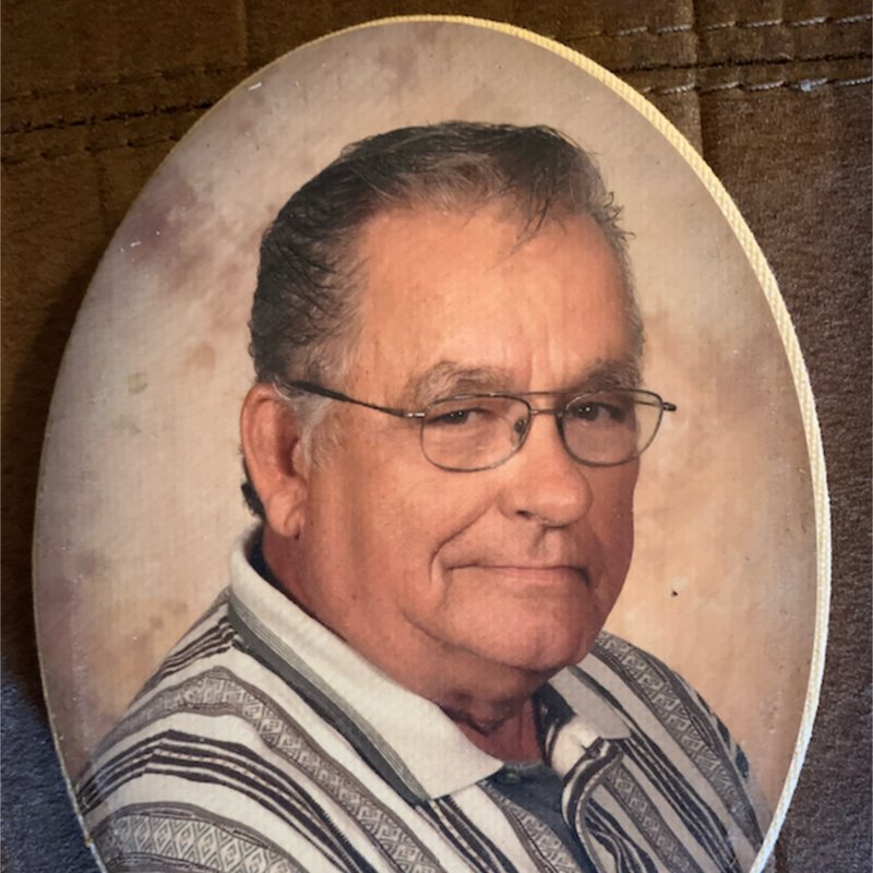 James Burett Hamilton - Photo 2