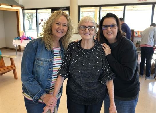 Geraline Lange - Photo 99