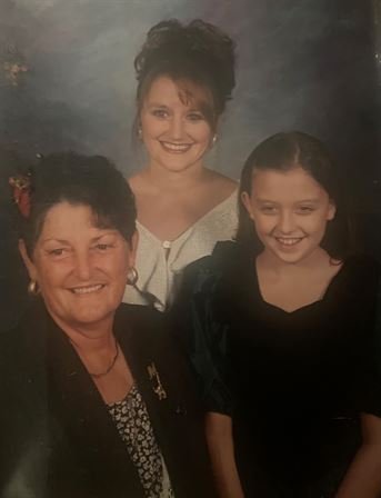 Mary Edna Richard Russell - Photo 5