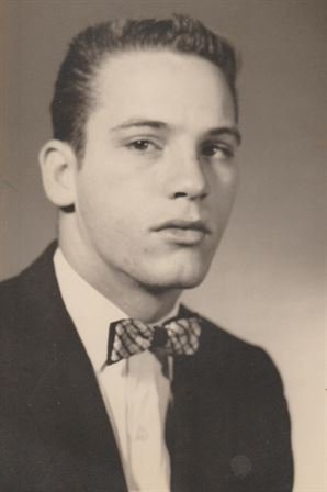 Merrill Avner Stringer, Jr. - Photo 71