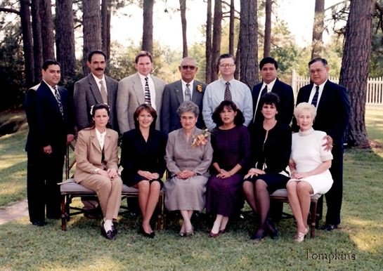 Robert Cardenas Molina - Photo 25