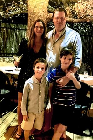 Robert Cardenas Molina - Photo 91