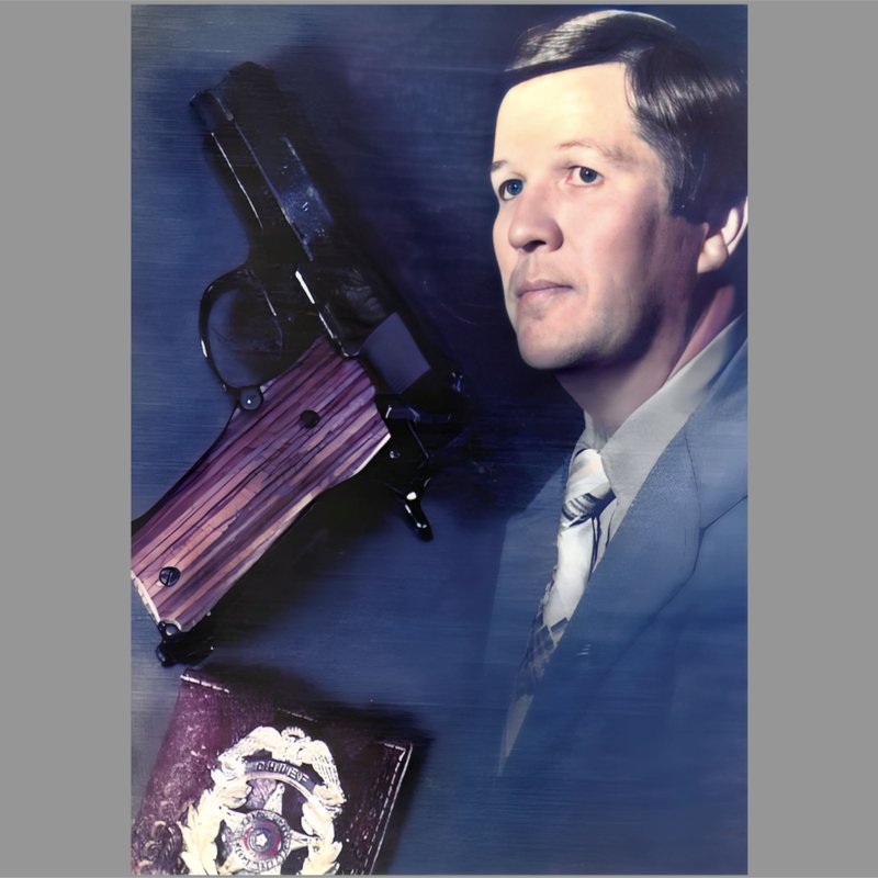 Wilson Roberts - Photo 2