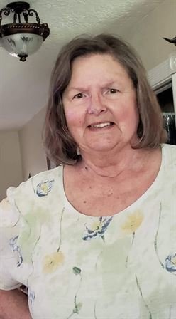 Elaine McDaniel - Photo 41