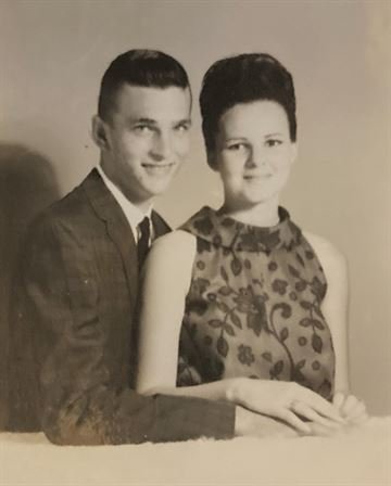 Elaine McDaniel - Photo 124