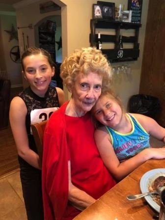 Cynthia Ballard - Photo 38