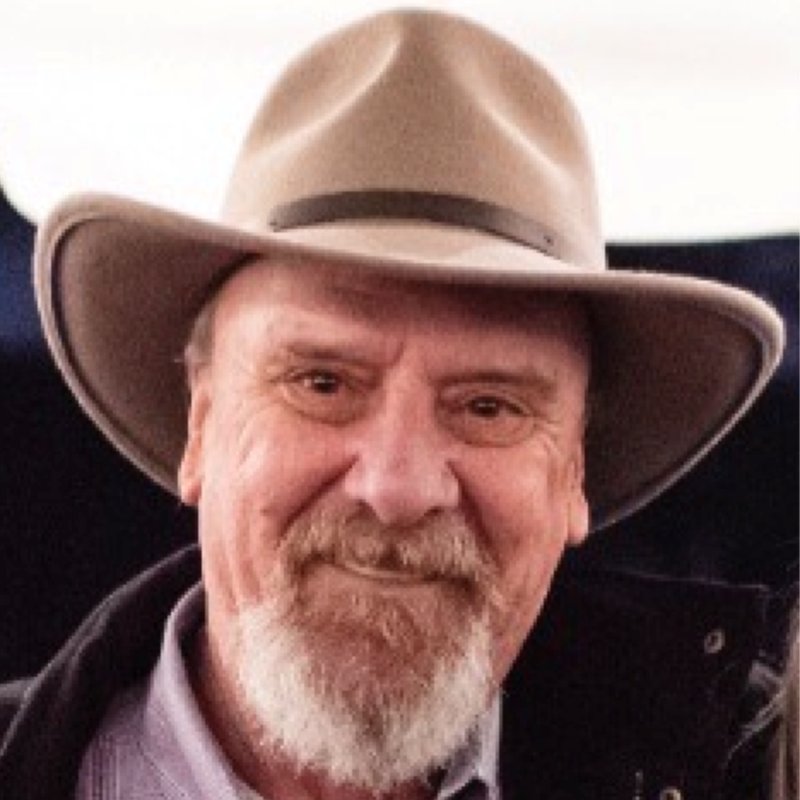 Timothy Hinson - Photo 3