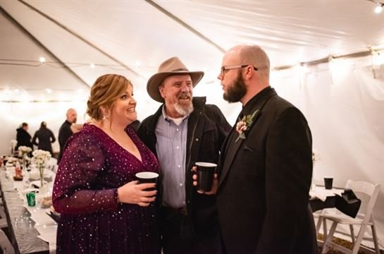 Timothy Hinson - Photo 57