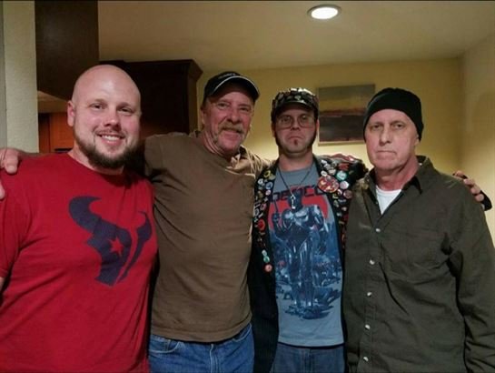 Timothy Hinson - Photo 59