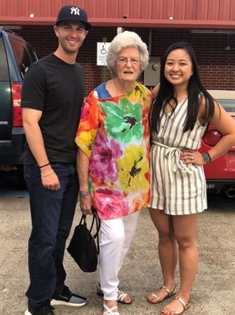 Juana Matthews - Photo 7