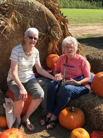 Juana Matthews - Photo 57