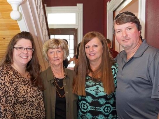 Barbara Taylor - Photo 84