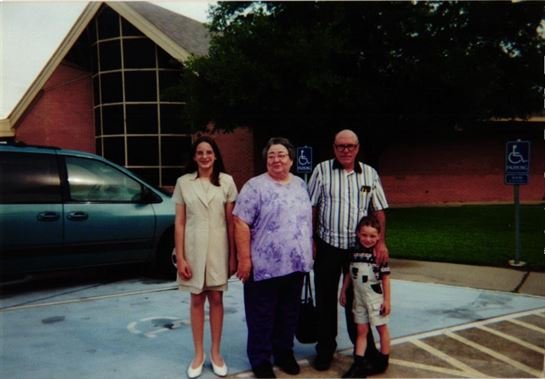 Amy Lee Pelaez-Allen - Photo 24