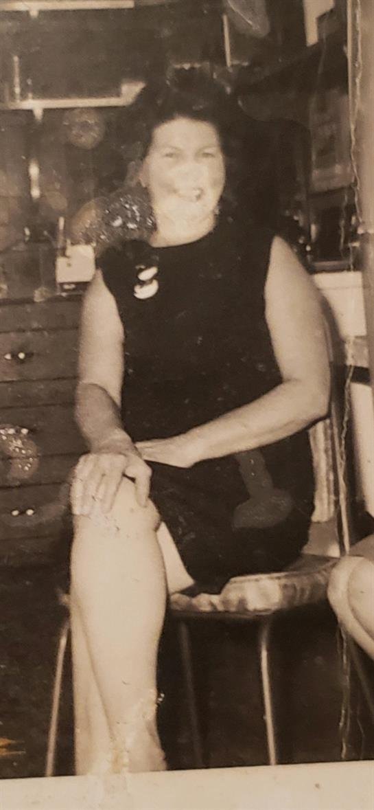 Edith D. Vincent Hanks - Photo 61