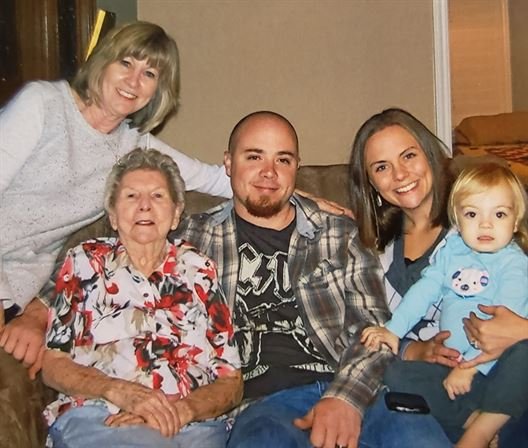 Edith D. Vincent Hanks - Photo 129