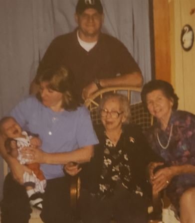 Edith D. Vincent Hanks - Photo 143