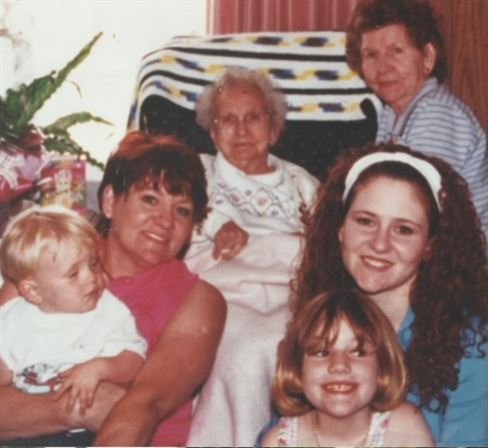 Edith D. Vincent Hanks - Photo 159