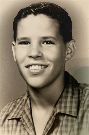 Michael Everett Daigle - Photo 11