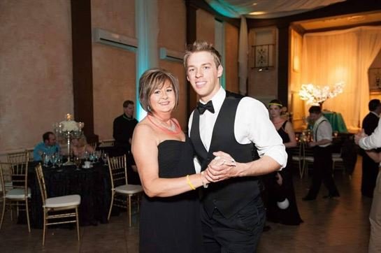 Louis Oliver Peveto - Photo 57