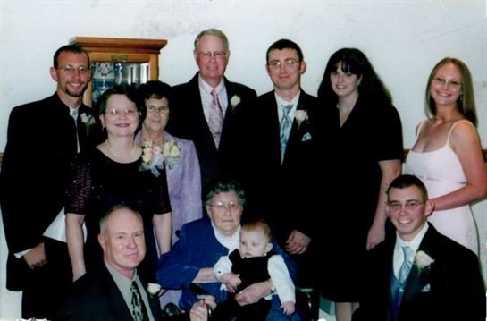 Louis Oliver Peveto - Photo 97