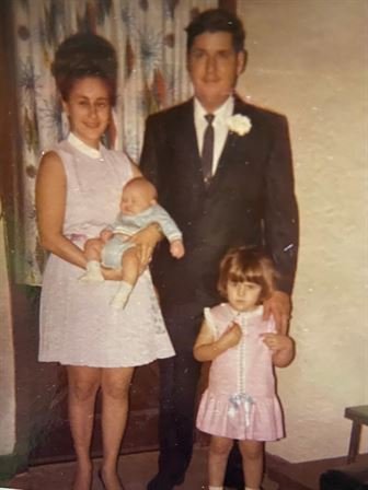 Carolyn Bland - Photo 11