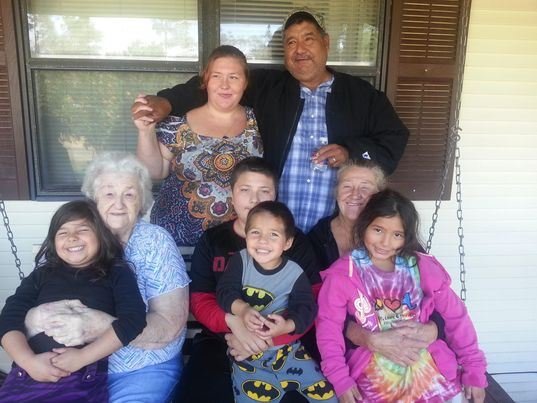 LaDonna Jean Laughlin - Photo 4